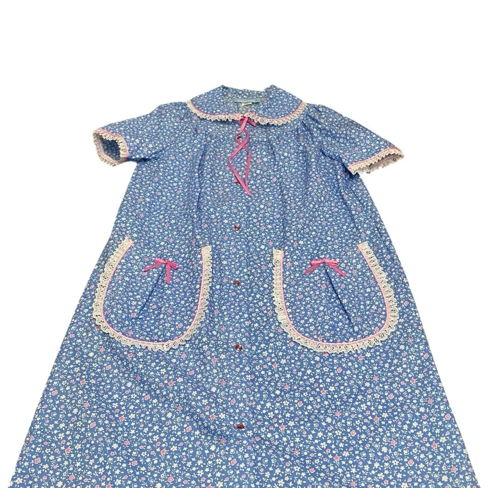 Vintage Coffee Time nightgown House Dress Blue Floral‎ Lace Pockets Medium